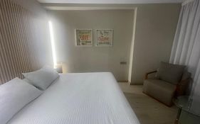 Hotel orly
